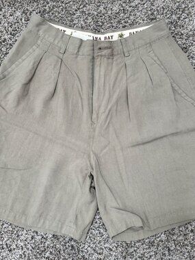 Vintage Banana Bay 100% Silk Pleated Resort Shorts Women’s Size 6